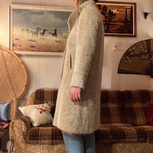 Vintage Coat - Picture 3 of 3